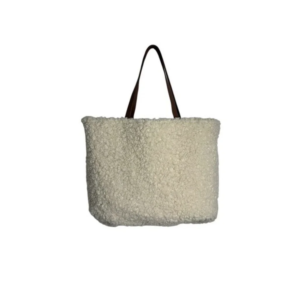 4/$40 Reverable Faux Leather and Sherpa‎ Brown and Cream Tote Bag